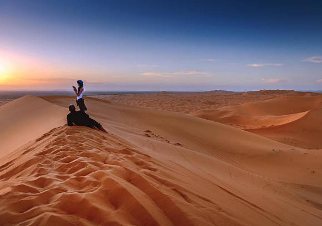 Desert Glamping Experience 메르주가 외부 사진