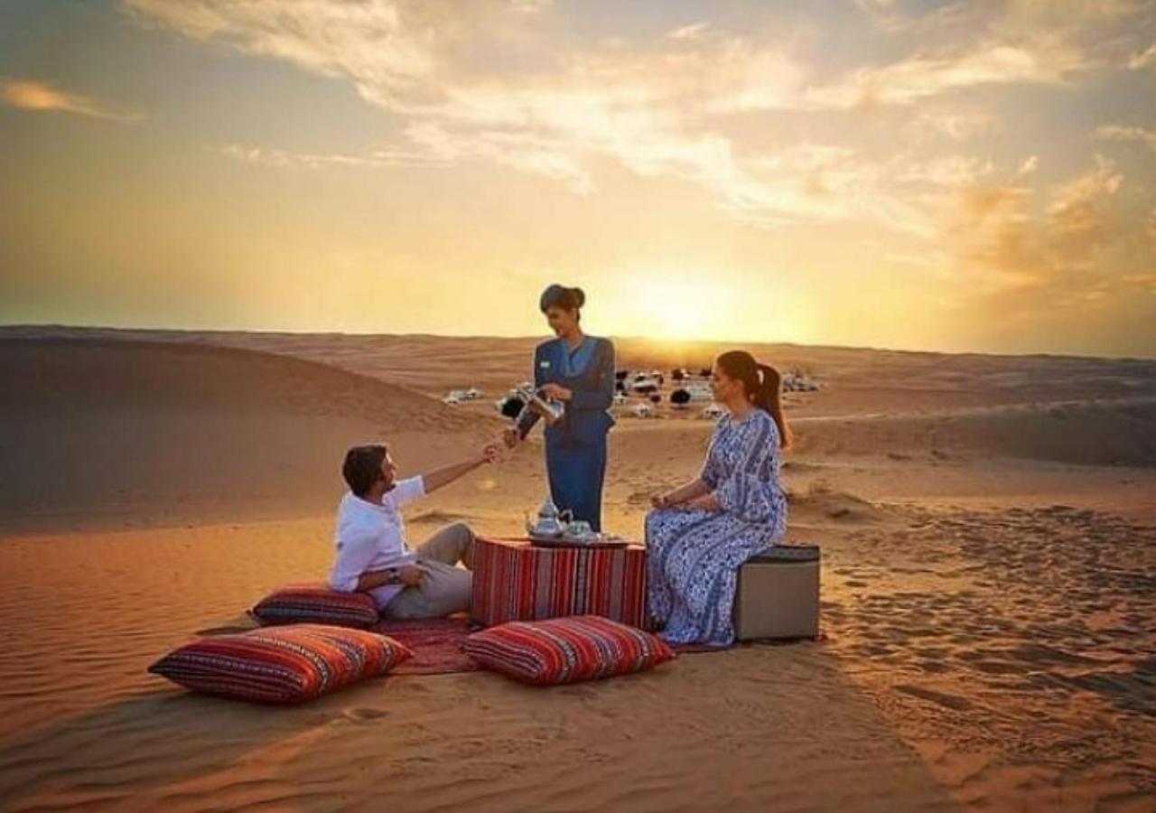 Desert Glamping Experience 메르주가 외부 사진