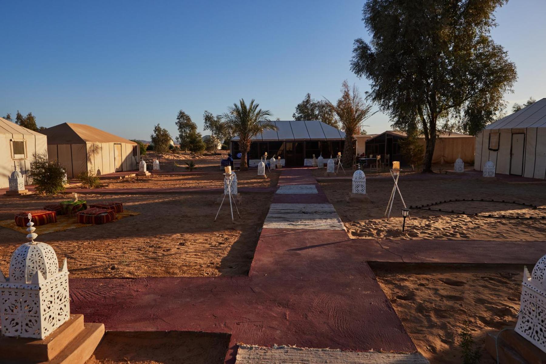 Desert Glamping Experience 메르주가 외부 사진